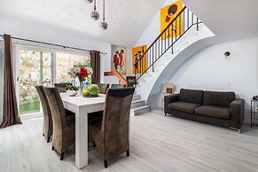 Beach Villa Dorada