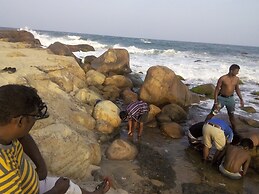 20 House Arugam