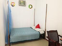 20 House Arugam