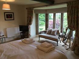 Castle Farm House B&B