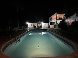 All Nations Guesthouse