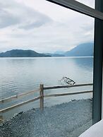 The Lodge on Harrison Lake