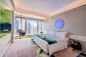 W Suzhou
