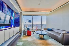 W Suzhou
