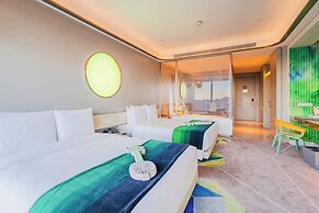 W Suzhou