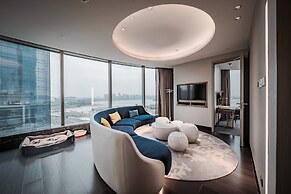 W Suzhou