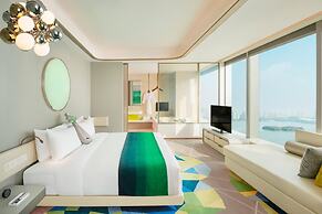 W Suzhou