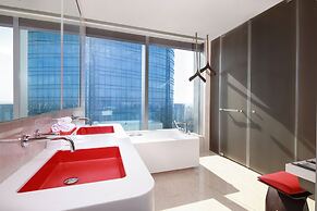 W Suzhou