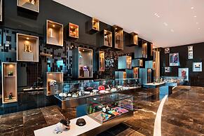 W Suzhou