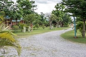 Chum Phae Lagoon Resort