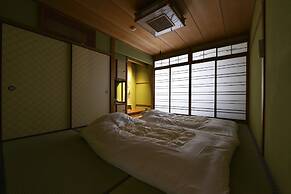 SHIBASHI Umeyacho