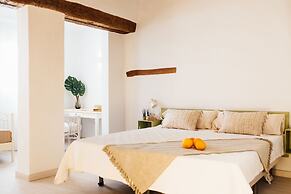 OttoH Charm Stay