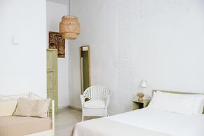 OttoH Charm Stay