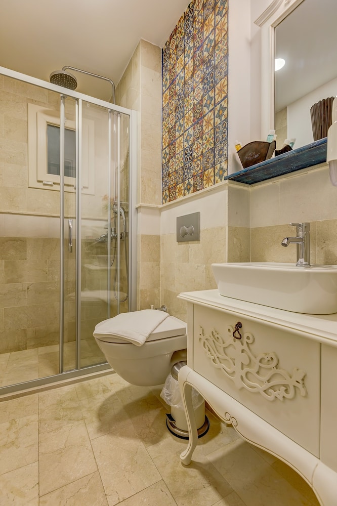 Vespera Hotel