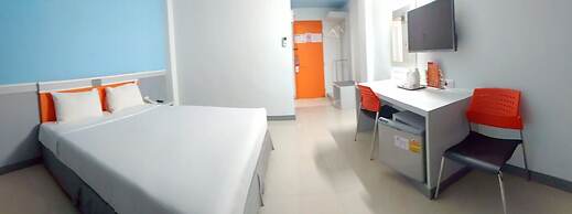 Sakura Budget Hotel