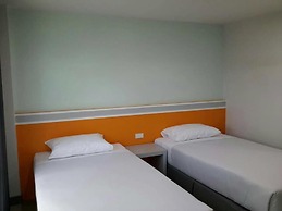 Sakura Budget Hotel