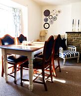 Hillside Bed & Breakfast