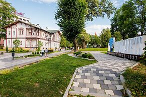 Villa Victoria