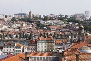 Being Porto Hostel