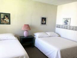 Auberge La Coudriere-Cool Hotel