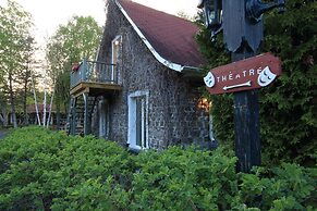 Auberge La Coudriere-Cool Hotel