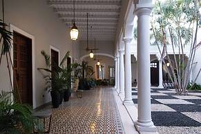Decu Downtown