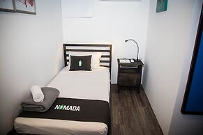 Nomada Urban Beach Hostel - Adults Only