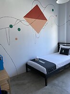 Nomada Urban Beach Hostel - Adults Only