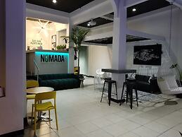 Nomada Urban Beach Hostel - Adults Only