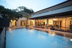 Villa Navin Premier Pool Villa
