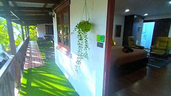 Alpha Gay Resort & Spa - Men Only