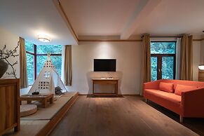 The Apsara Lodge