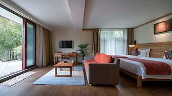 The Apsara Lodge