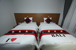 Tom Guest House