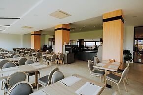 Karpalas City Hotel & Spa