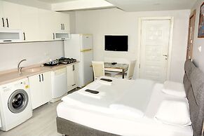 Palmiye Suit