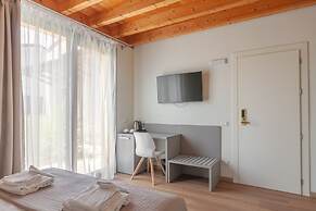 Garda Relais