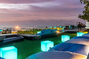 Seaphere Pattaya Hotel