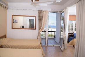 Hotel Elena