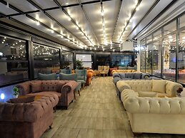 Sertac Hotel