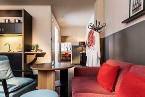 Apartment040