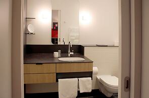 Apartment040