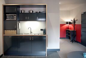 Apartment040