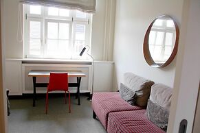 Apartment040