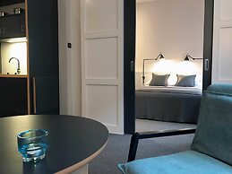 Apartment040