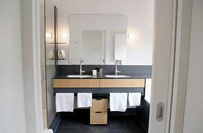 Apartment040