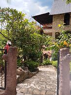 Mayan Hills Resort