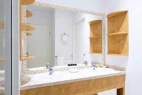 Skiathos Apartments