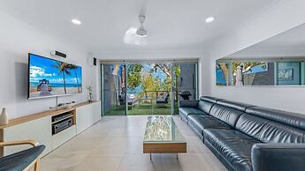 Sunset Waters Apartments