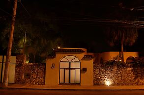 Ochenta Y Dos an urban bed & breakfast
